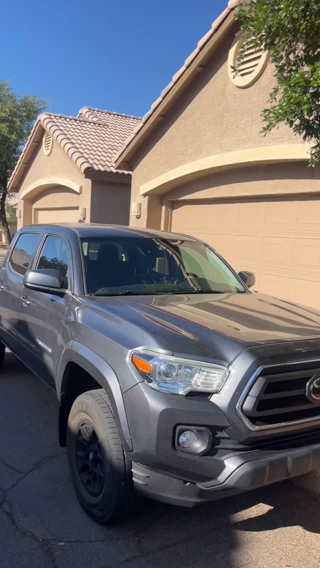 From hunting trip to showroom shine! This Toyota Tacoma went through it all — mud, dust, and grime — and came out looking brand new after a full interior and exterior detail. Ready for the next adventure!