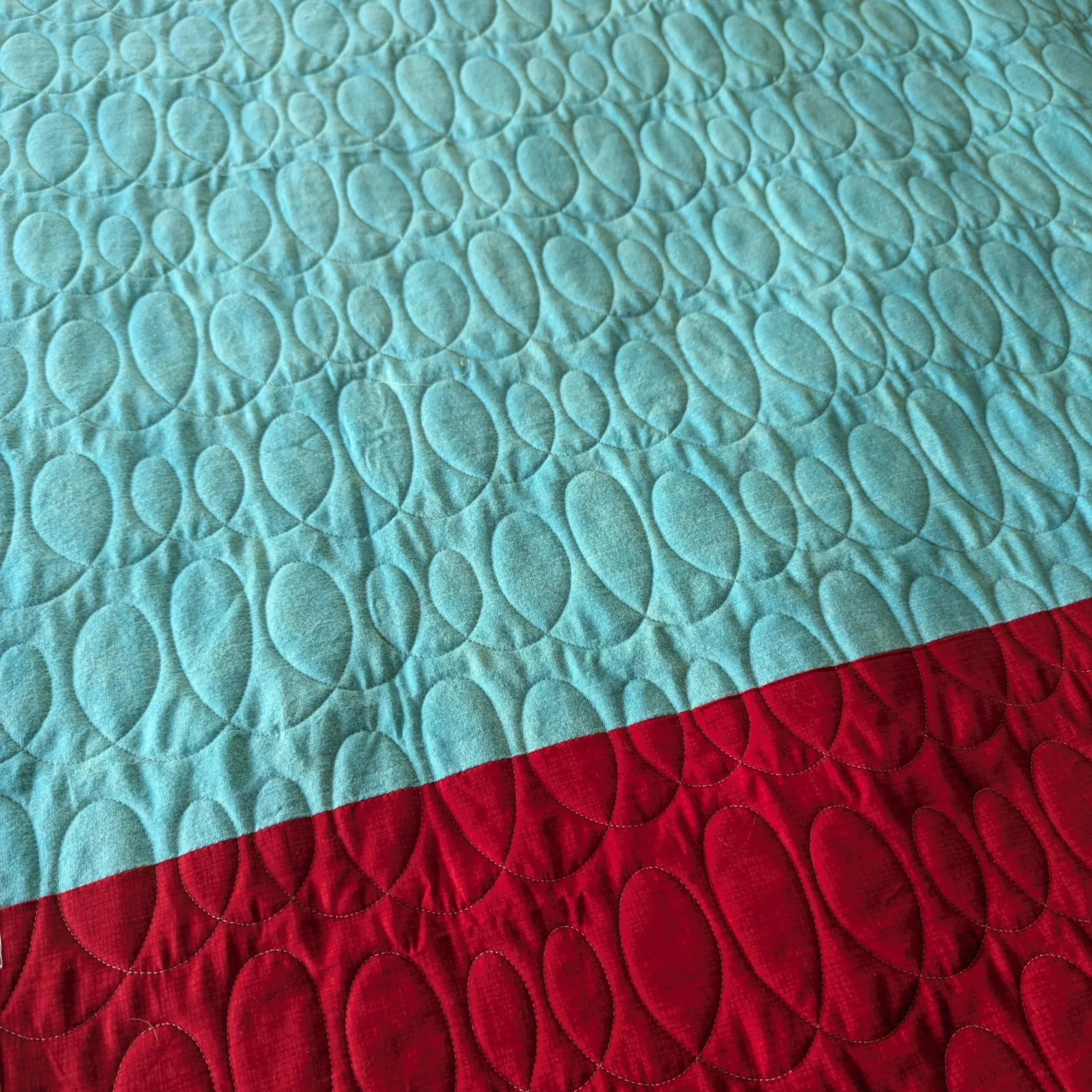 ellee+panto+back+of+quilt.jpg