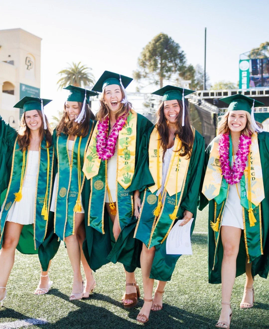🎓 calling all class of 2026 grads! 🎉
reservations for graduation celebrations are officially open on our website! visit lunaredslo.com and click the 'Graduation' tab to submit your form, reserve your table and toast to the class of 2026. 🍾

please