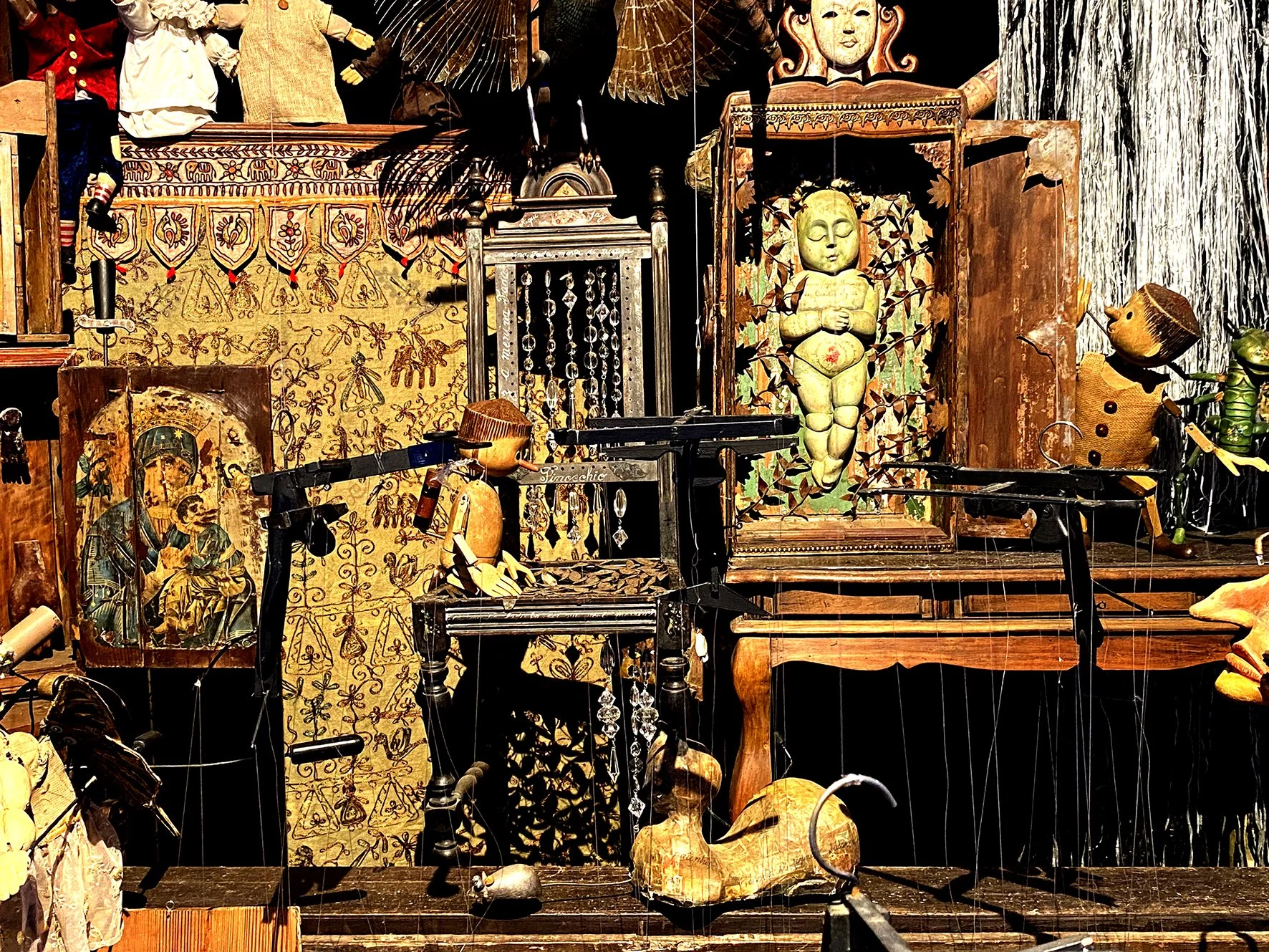 Giramundo’s Galaxy of Stars