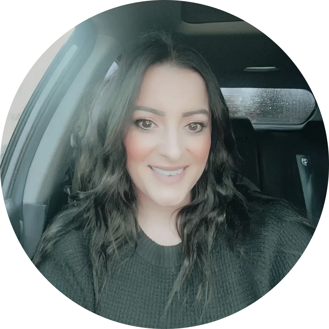 Image of team member Amanda Gahart