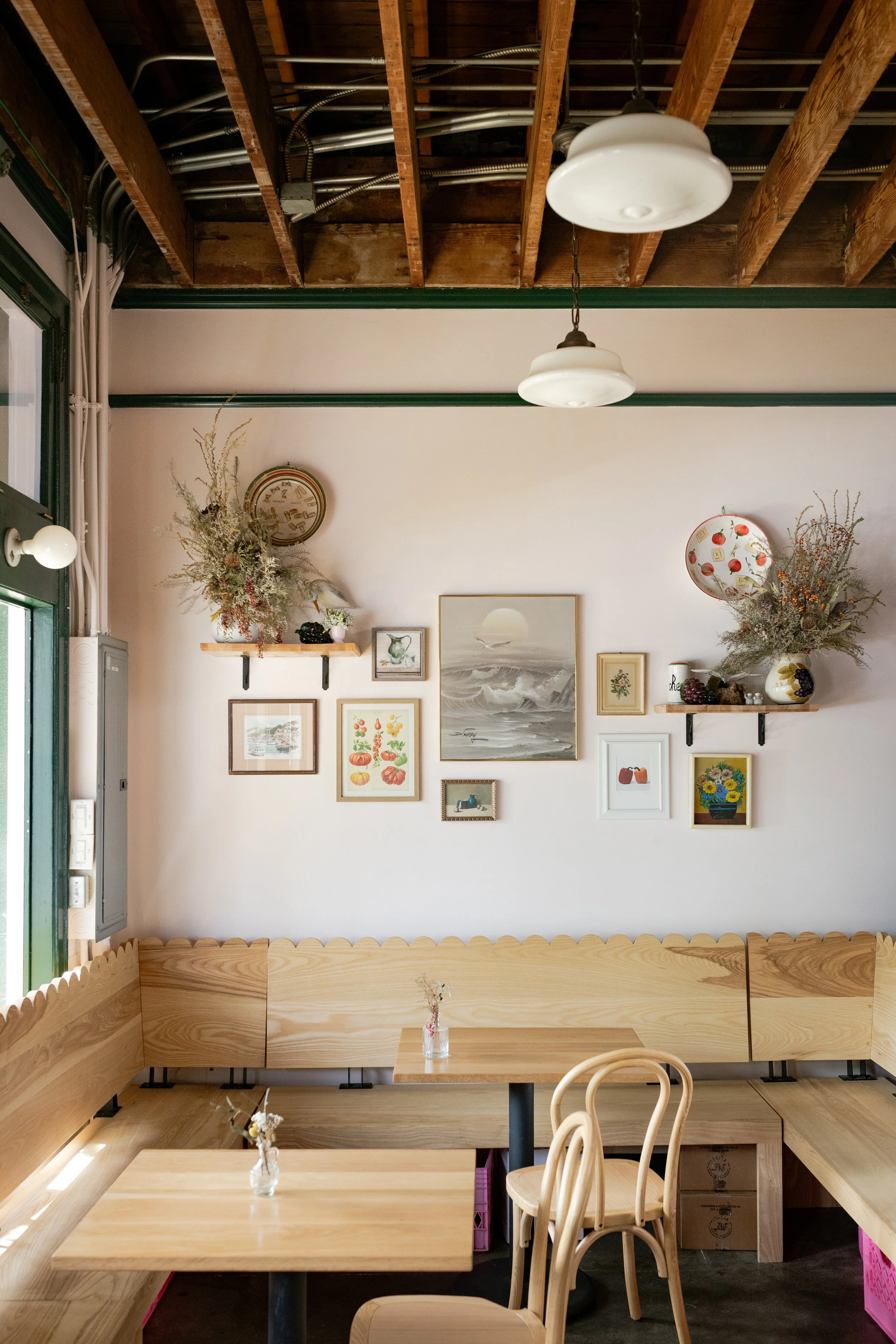 413A3923_GabbianosCo_GabbysNextDoor-AmbianceTablescapes_0307.jpg