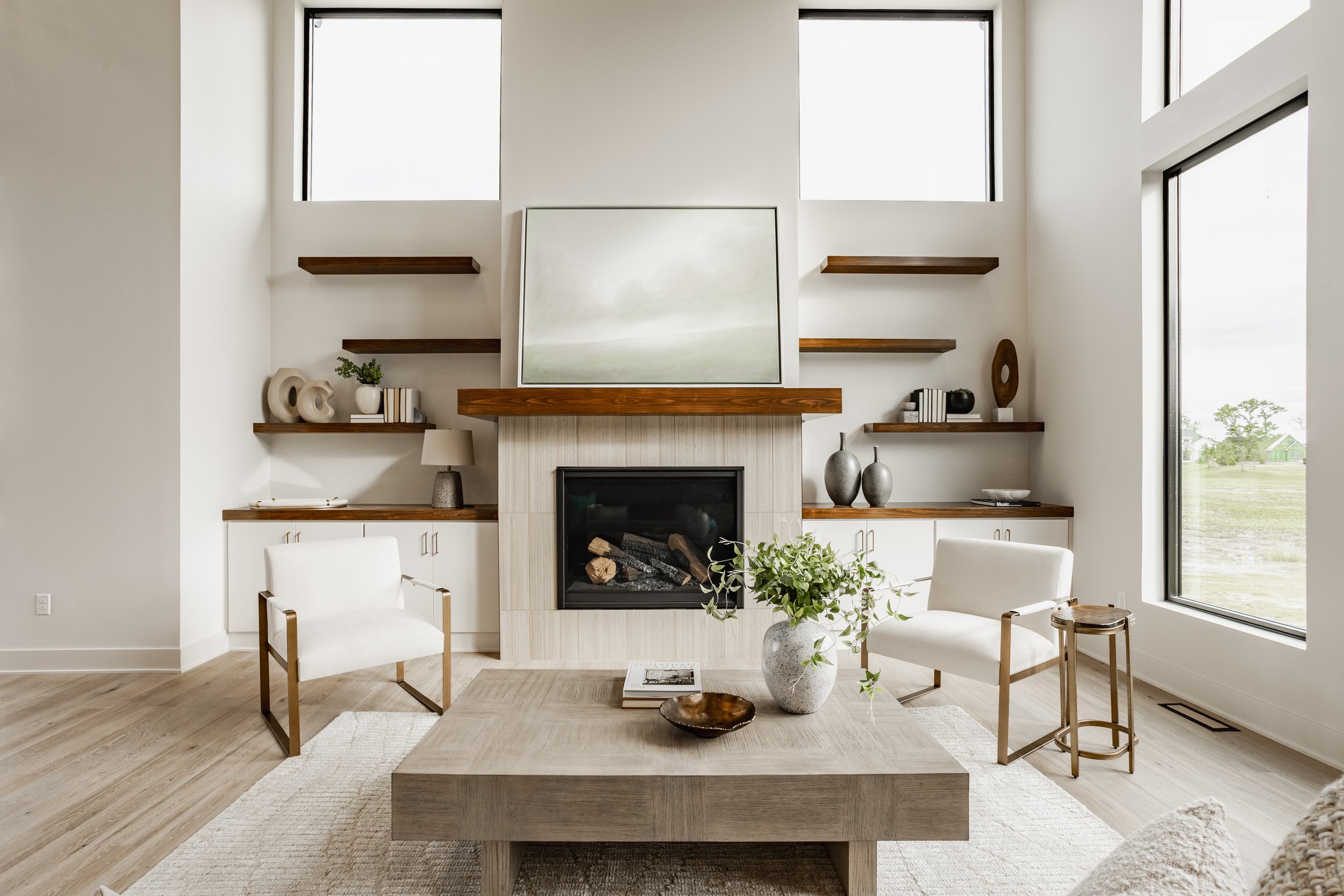 13 - 3925 Besbie Way.jpg