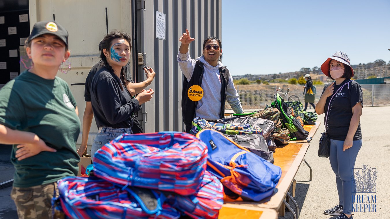 B MAGIC-HUNTER'S POINT-BACKPACK GIVEAWAY-8.12.23-SAN FRANCISCO-PHOTOGRAPHY-2023-SILENT TUNEZ PRODUCTIONS-16.jpg