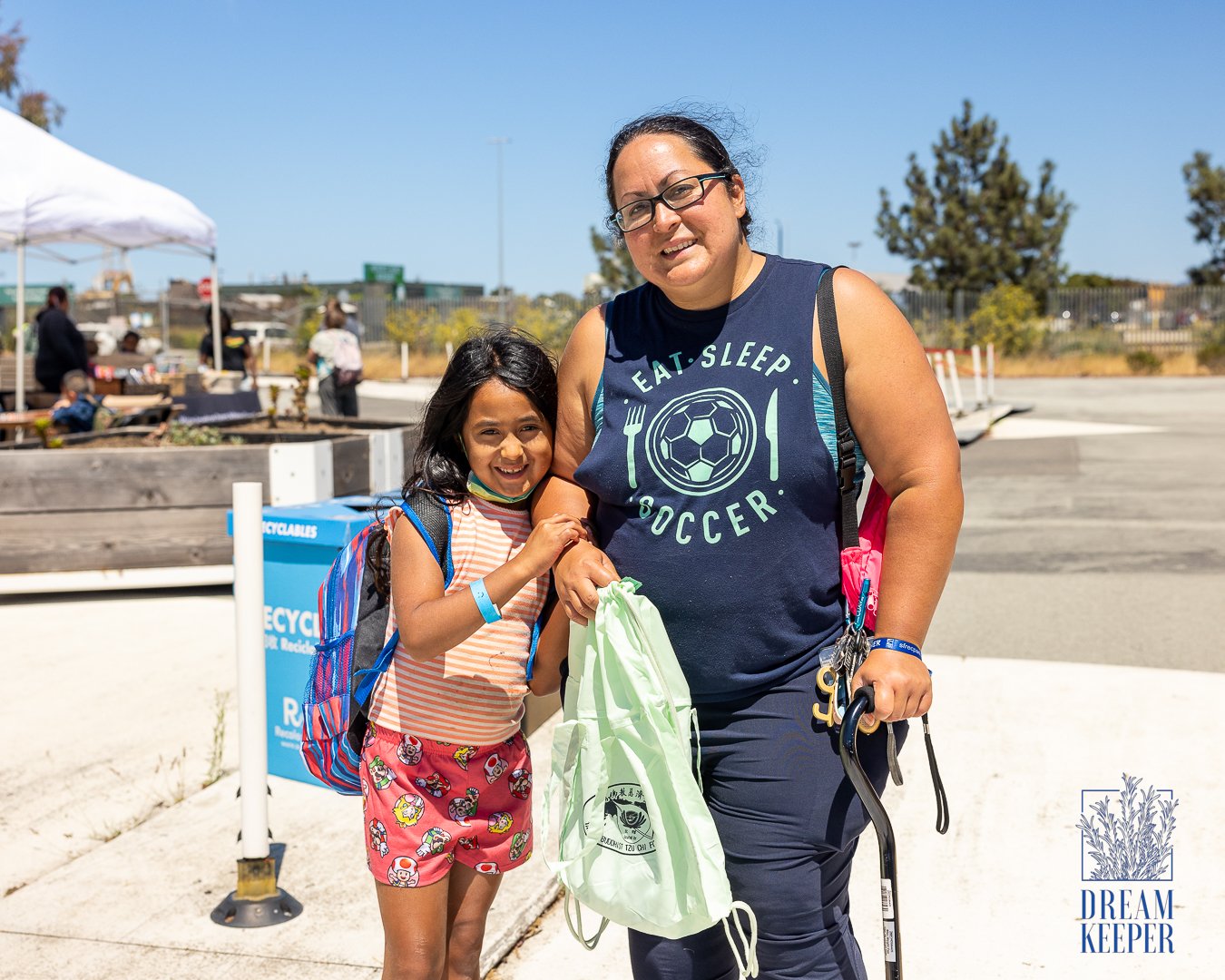 B MAGIC-HUNTER'S POINT-BACKPACK GIVEAWAY-8.12.23-SAN FRANCISCO-PHOTOGRAPHY-2023-SILENT TUNEZ PRODUCTIONS-26.jpg