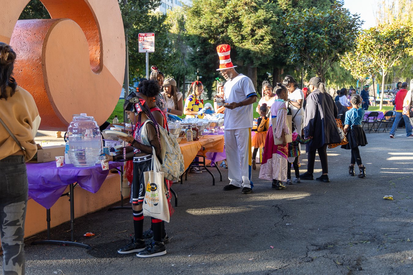 ELLA HILL HUTCH- HALLOWEEN-HAUNTED HOUSE-10.31.23-SAN FRANCISCO-PHOTOGRAPHY-2023-SILENT TUNEZ PRODUCTIONS-6.jpg