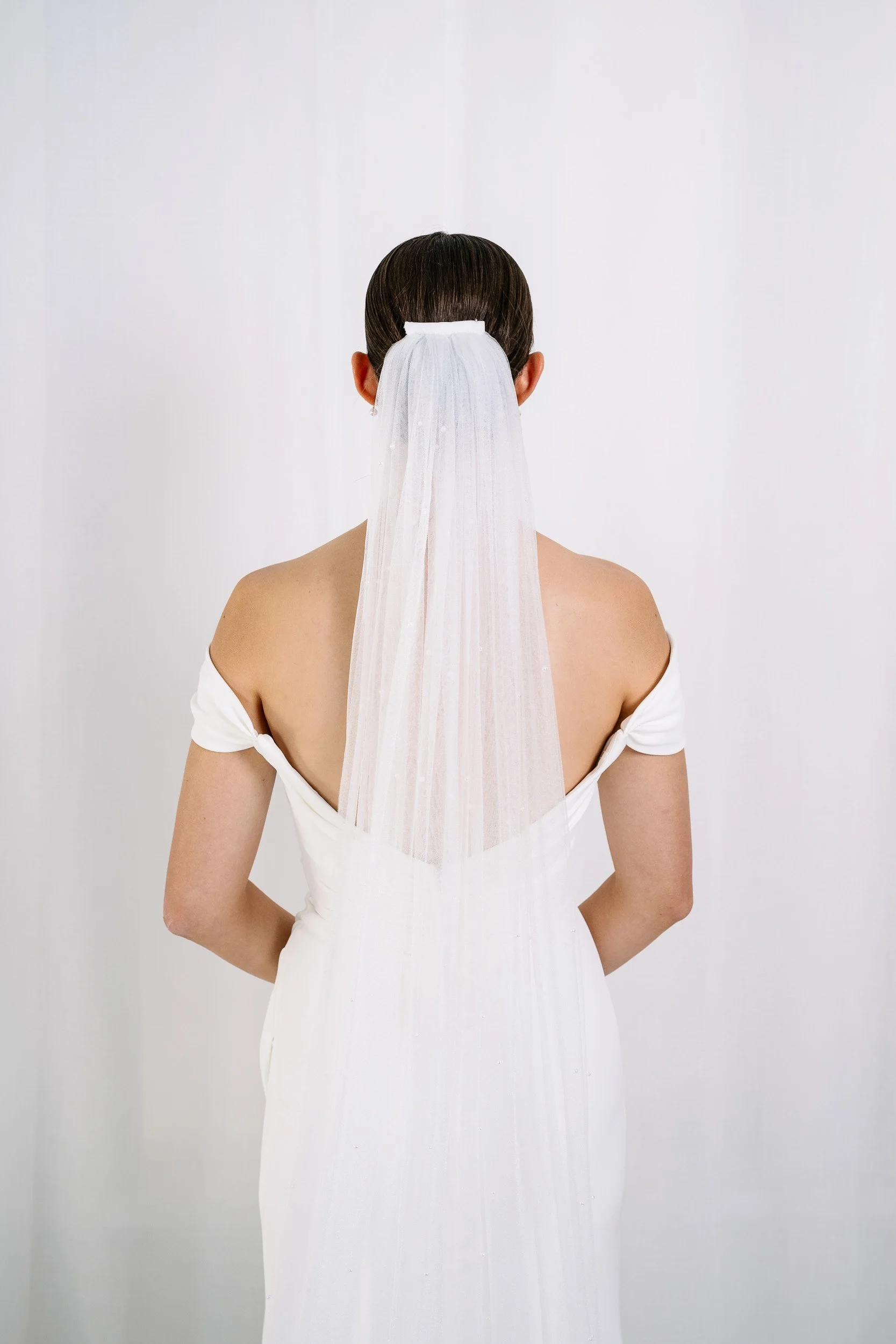 AN6040-SGT-P  Brides_by_Mancini_Veils_Clr_Low-342.jpg