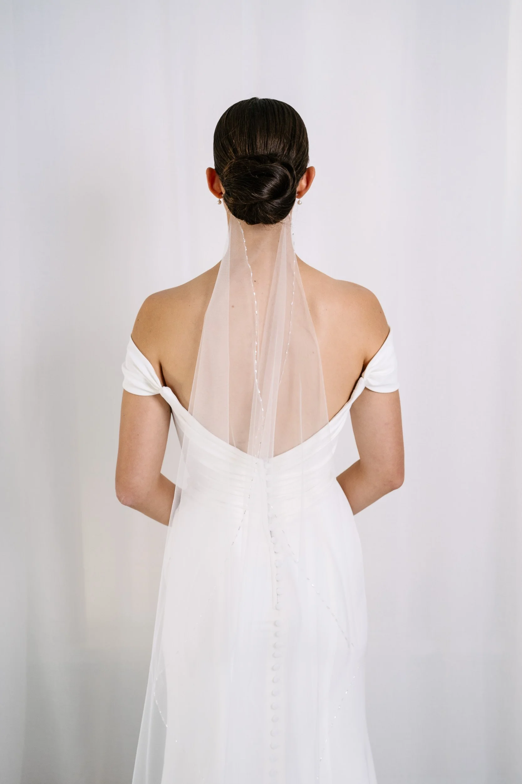 AN6043-B Brides_by_Mancini_Veils_Clr_Low-322.jpg