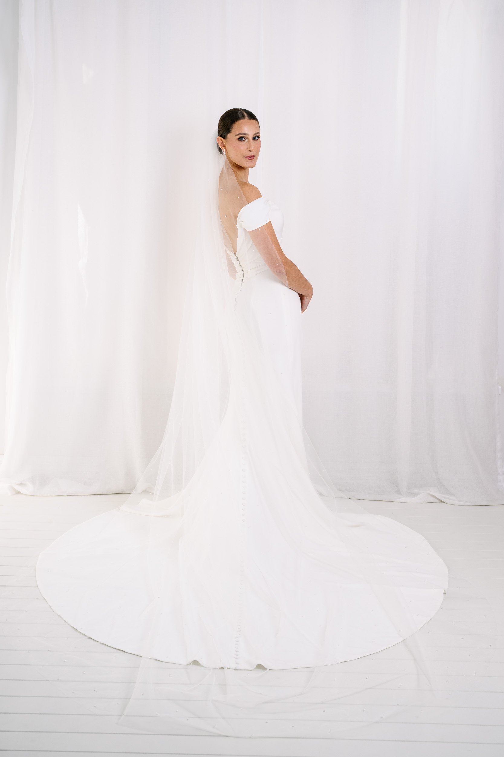 AN7001-P Brides_by_Mancini_Veils_Clr_Low-154.jpg