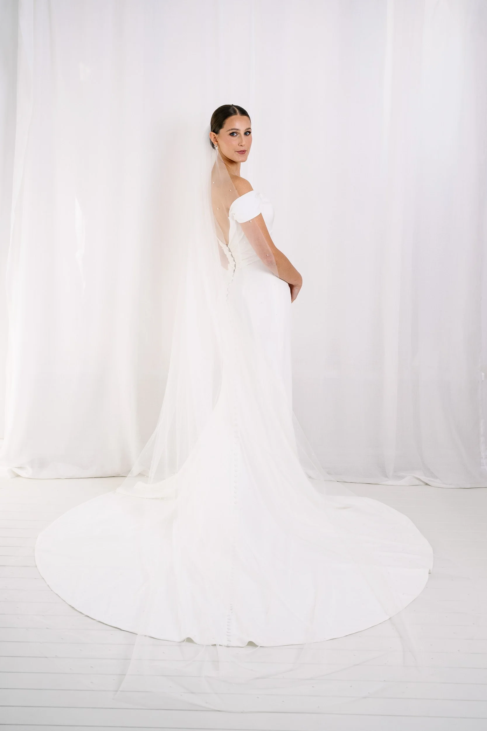 AN7001-P Brides_by_Mancini_Veils_Clr_Low-154.jpg