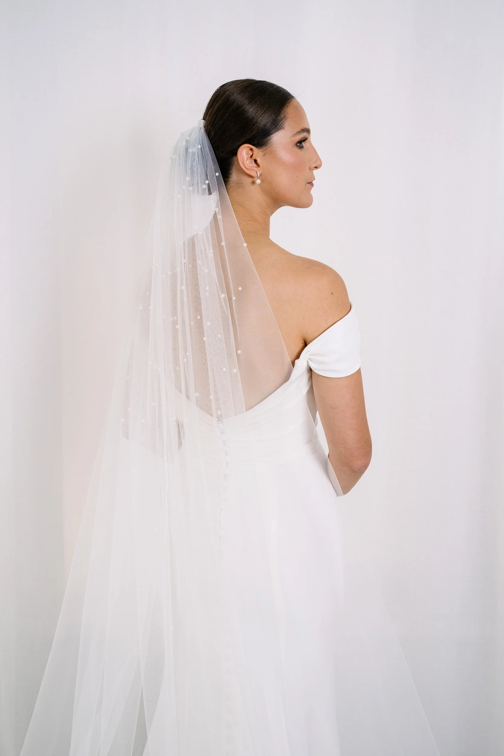 AN7116-P Brides_by_Mancini_Veils_Clr_Low-205.jpg