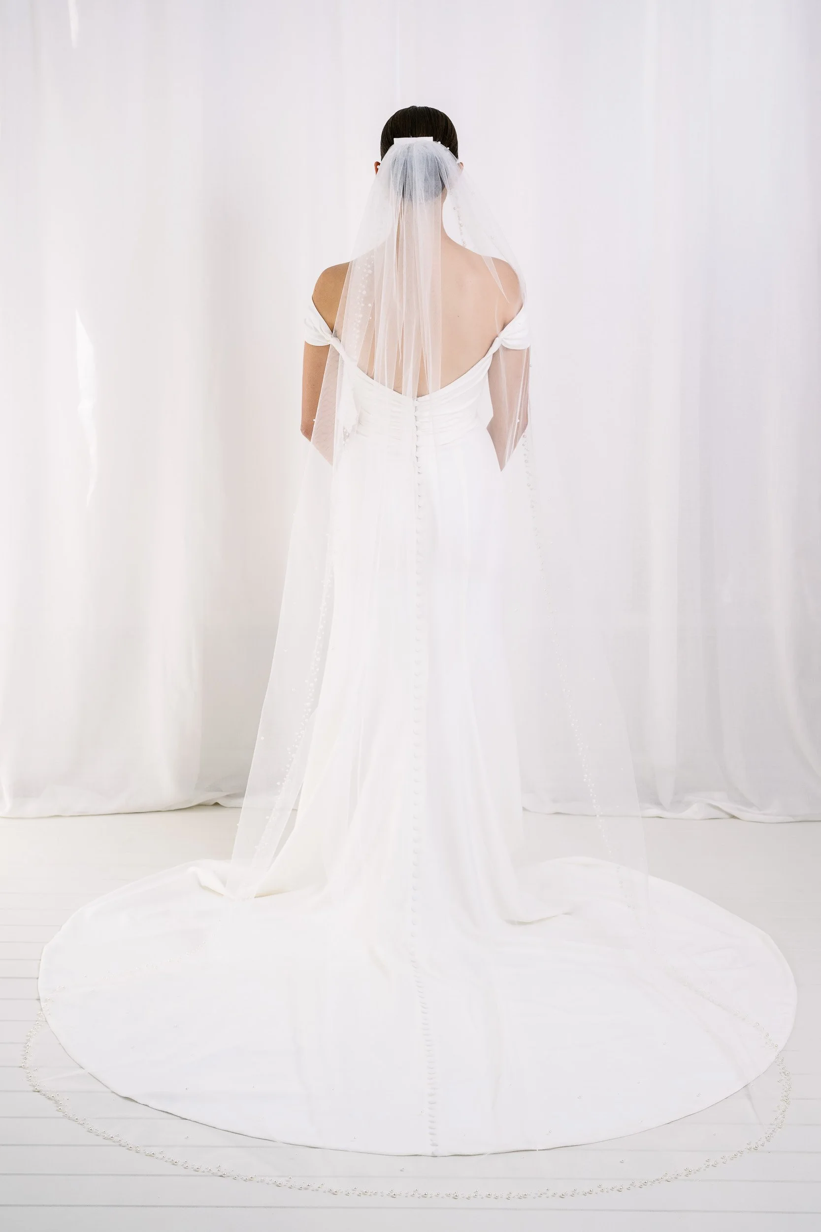 AN8001-P Brides_by_Mancini_Veils_Clr_Low-127.jpg