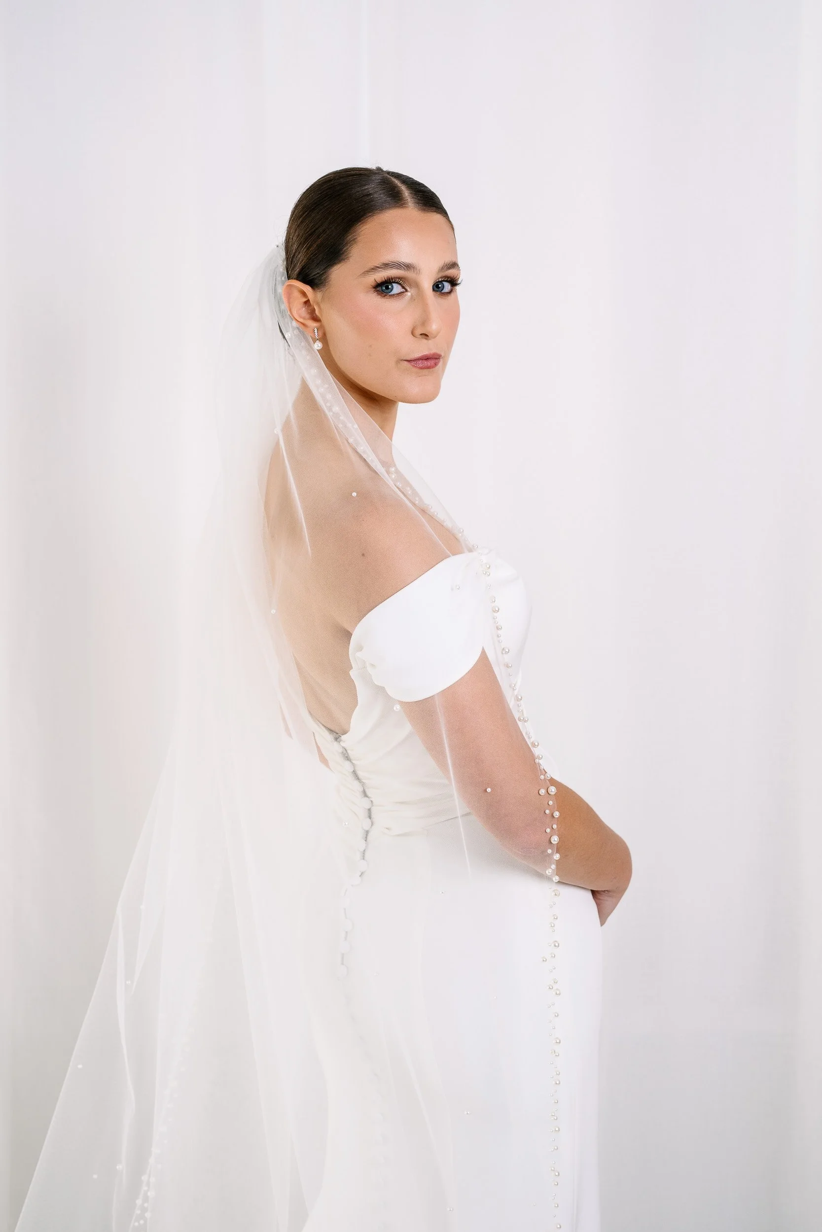AN8001-P Brides_by_Mancini_Veils_Clr_Low-132.jpg