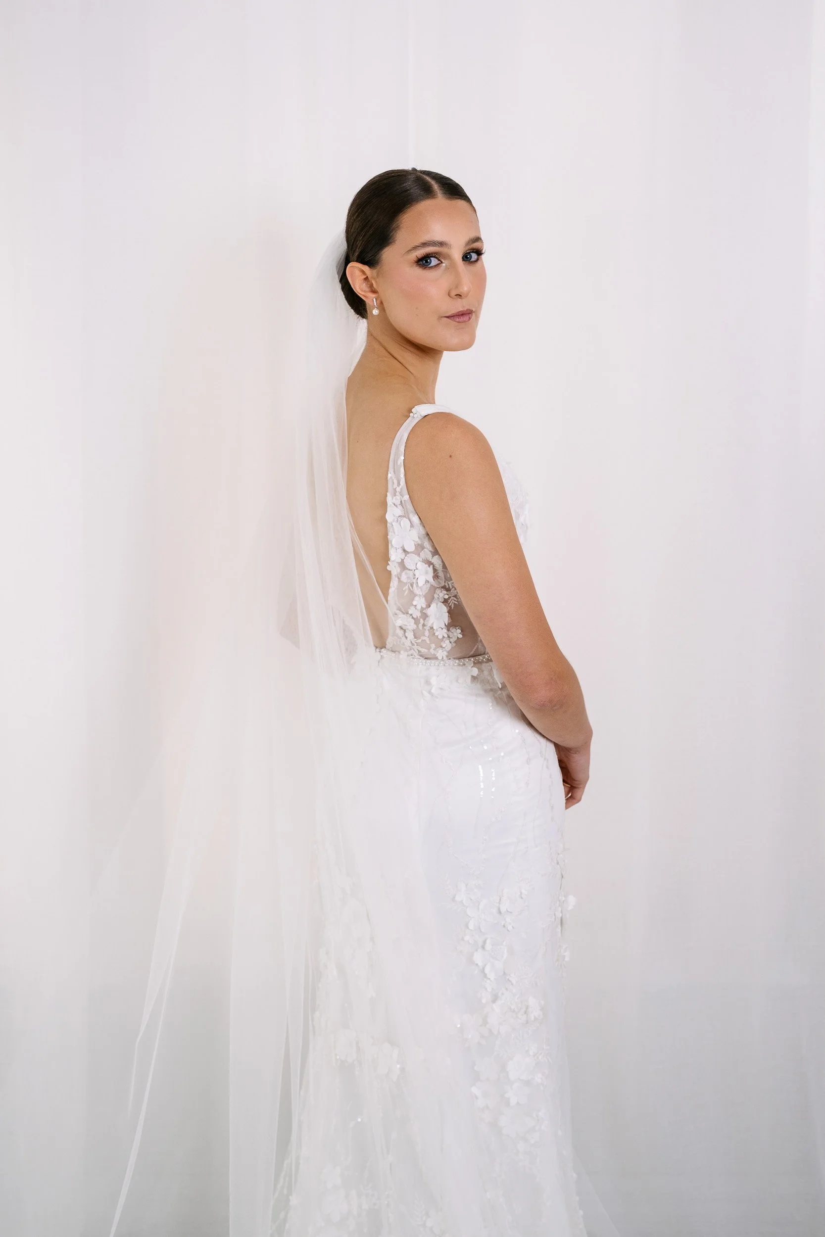 AN6040 Brides_by_Mancini_Veils_Clr_Low-22.jpg