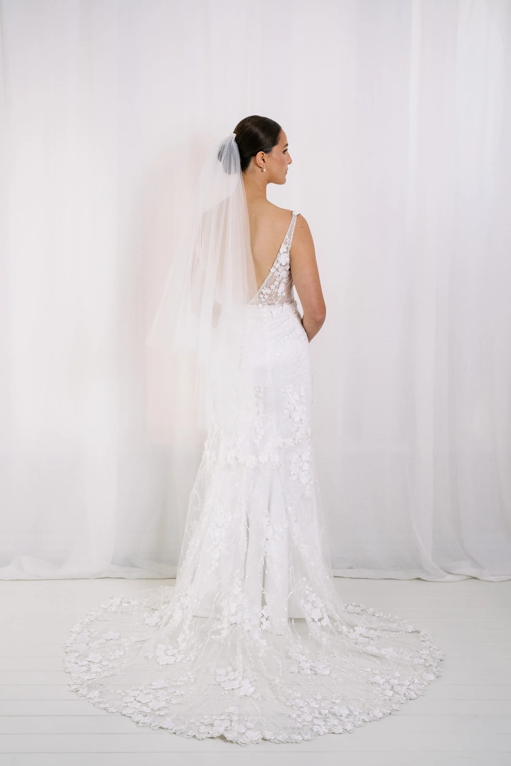 AN6044 Brides_by_Mancini_Veils_Clr_Low-14.jpg
