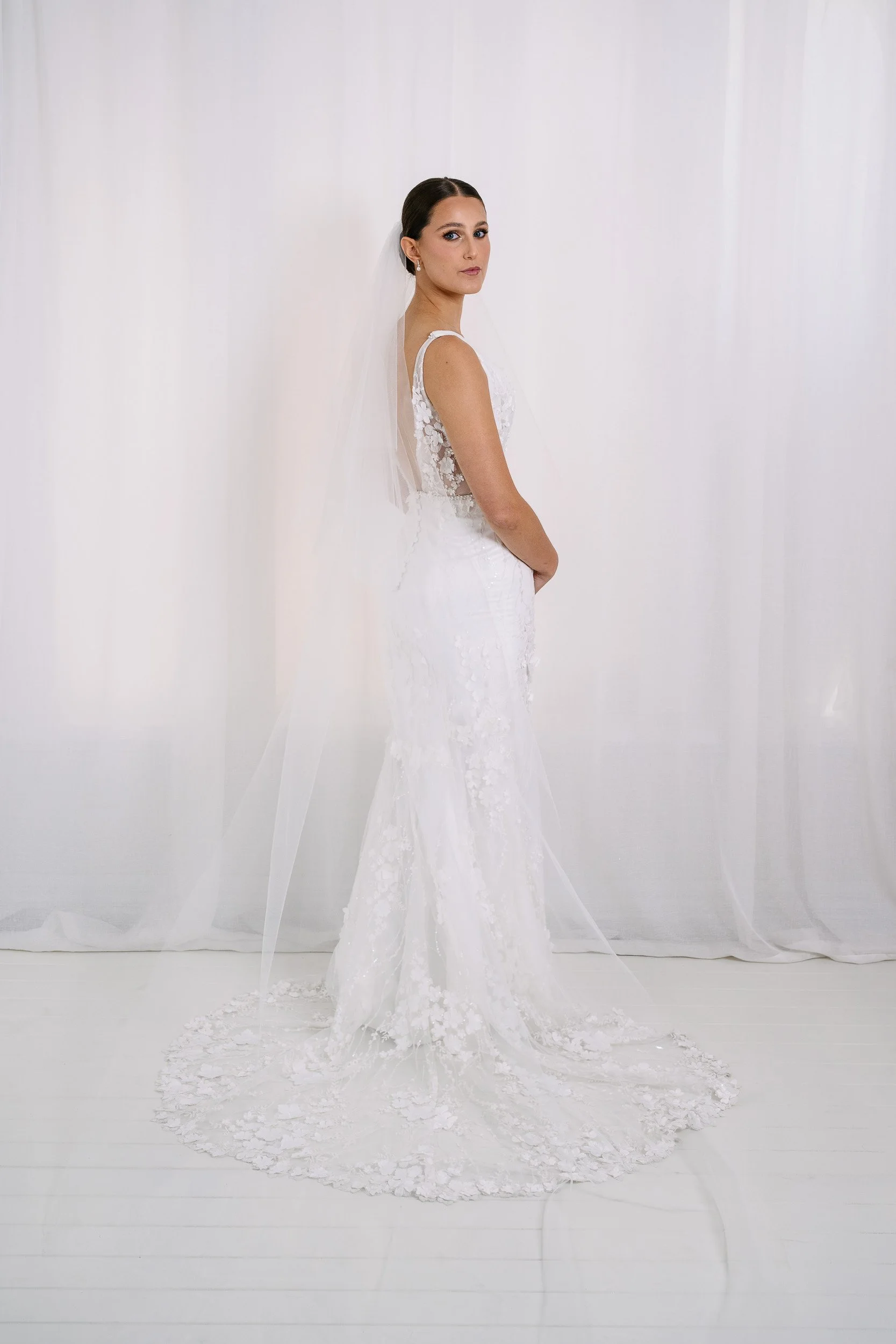 AN6045 Brides_by_Mancini_Veils_Clr_Low-46.jpg