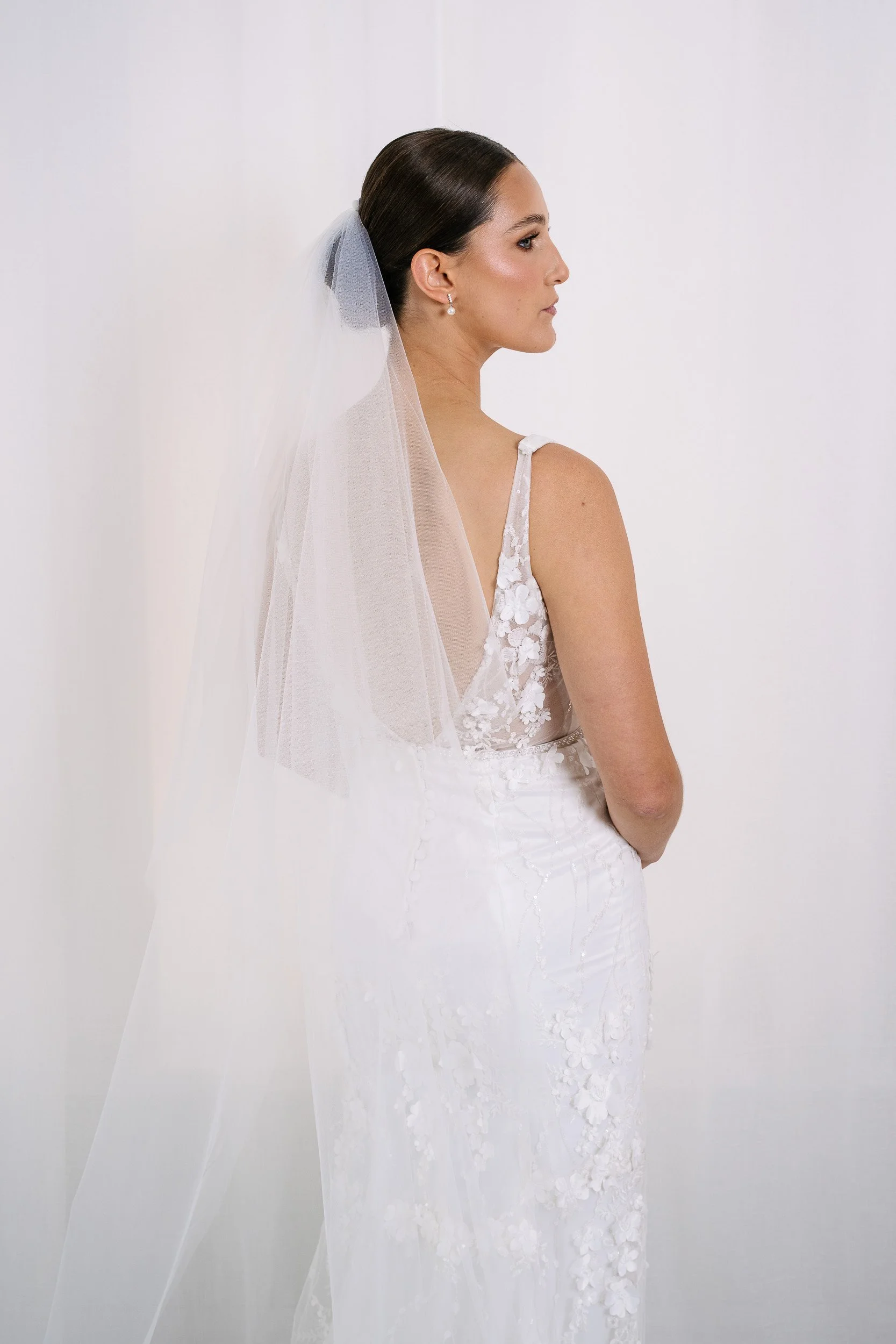 AN6045 Brides_by_Mancini_Veils_Clr_Low-43.jpg