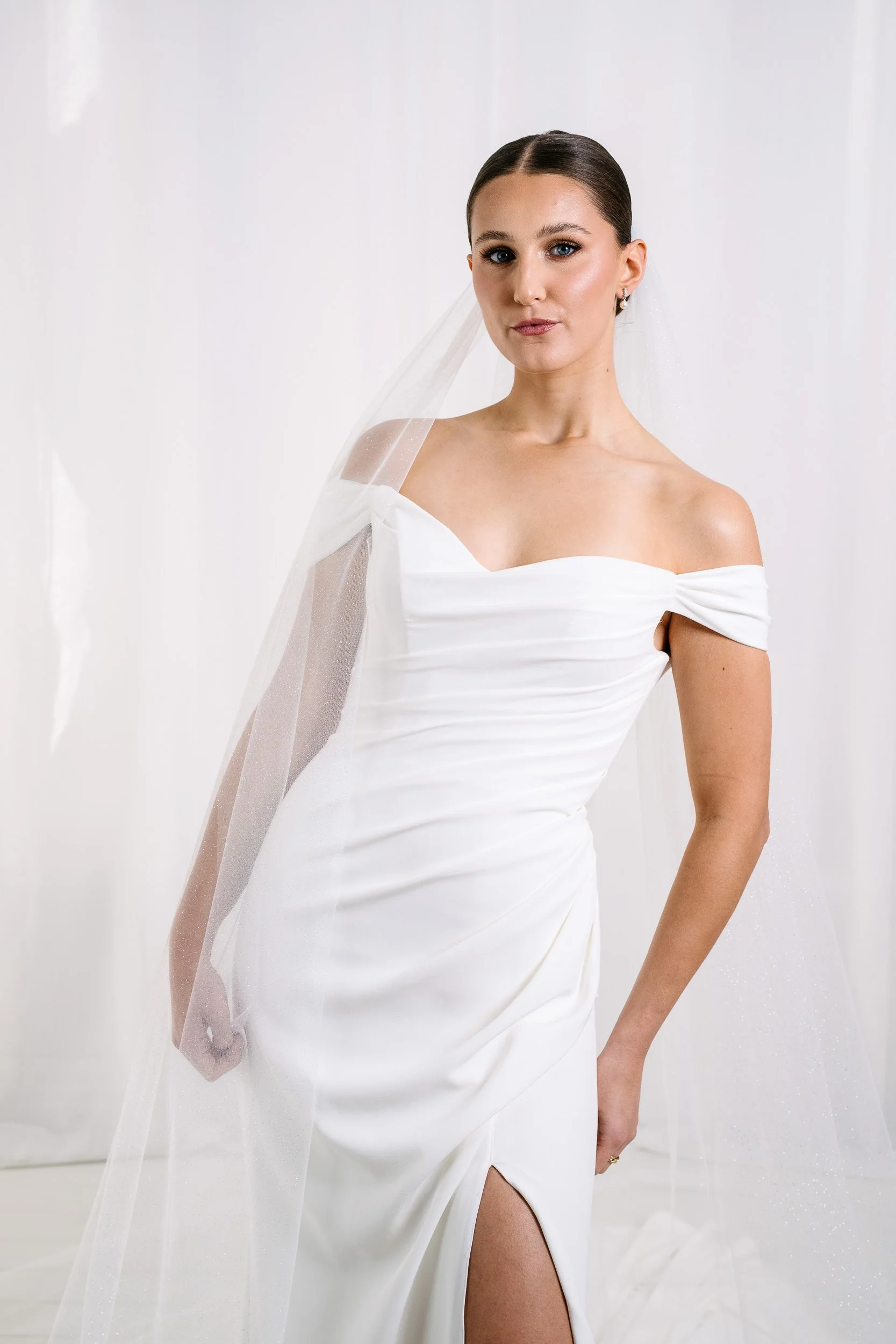 AN7001-ST Brides_by_Mancini_Veils_Clr_Low-161.jpg