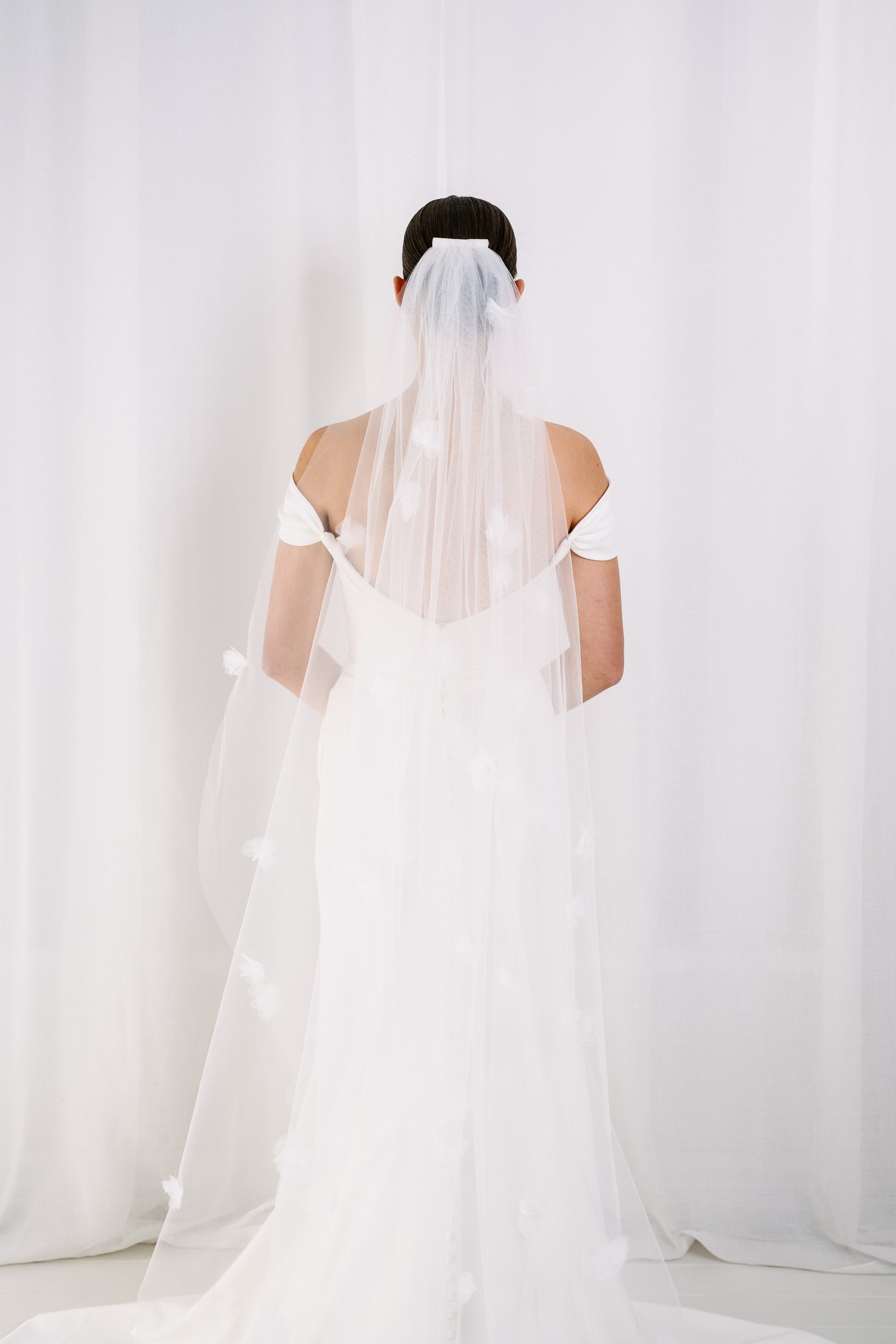AN7001-F Brides_by_Mancini_Veils_Clr_Low-89.jpg
