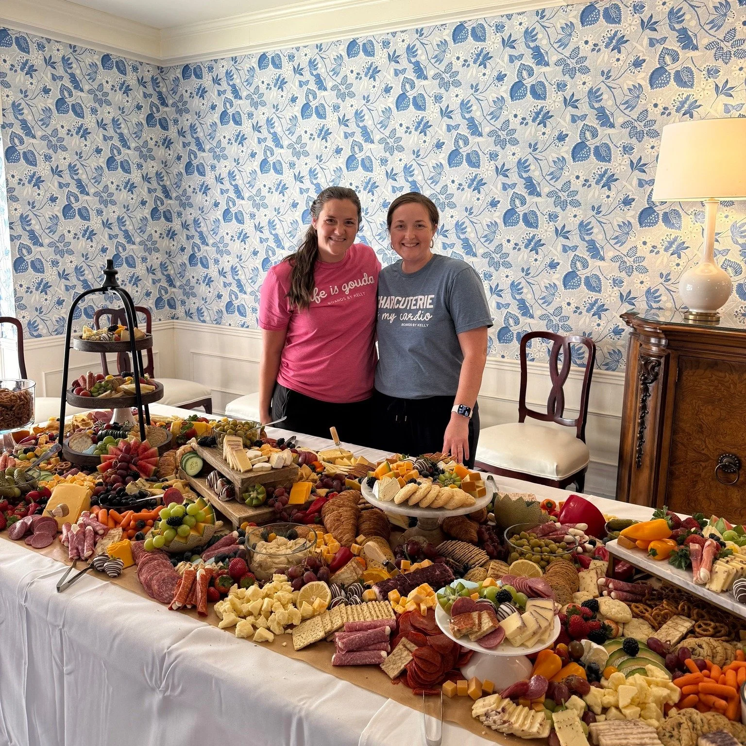 Happy national Sibling day! I'm so grateful for my younger sister and business partner Abby!