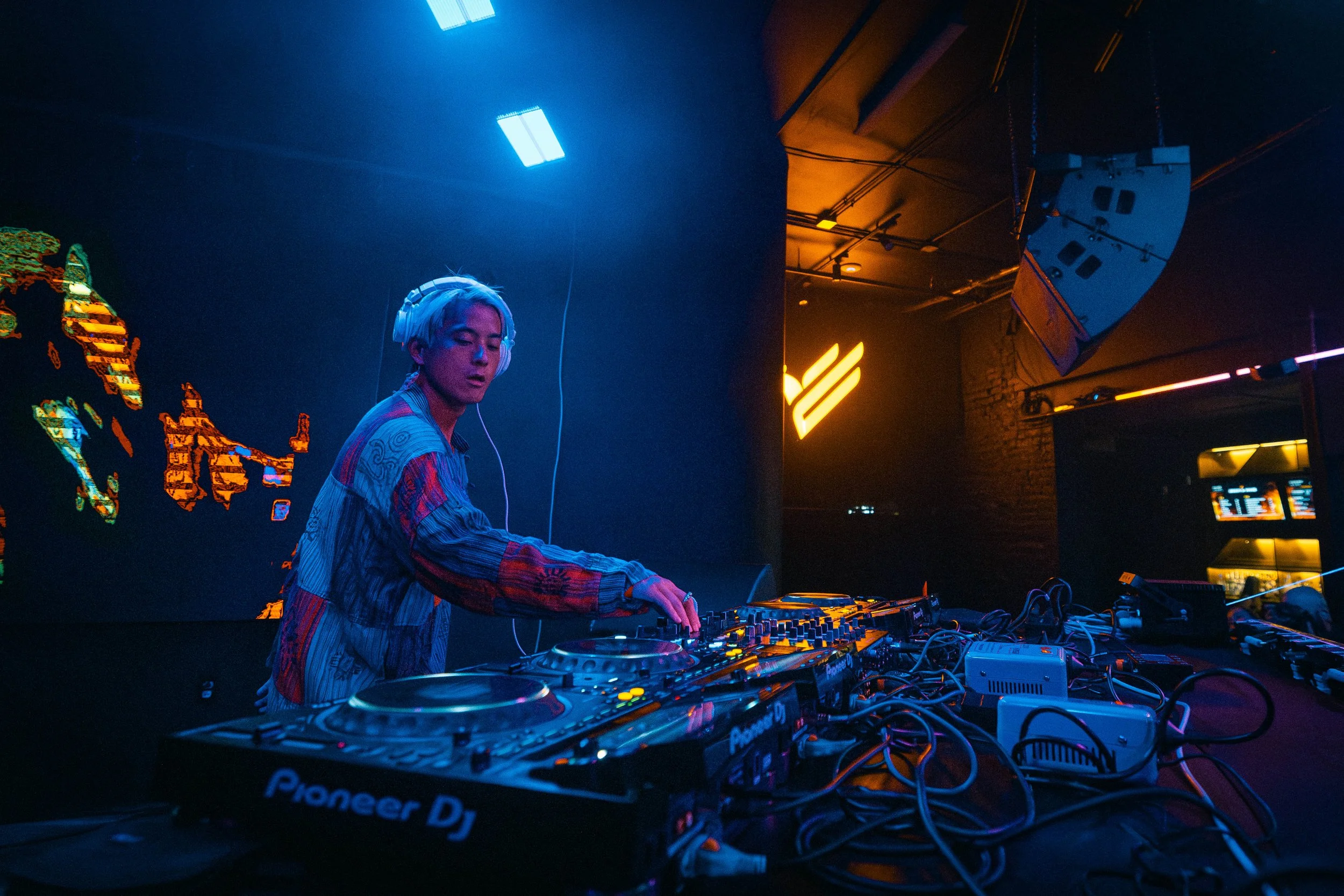 Music Photography of artist Elephante at Ember Music Hall 