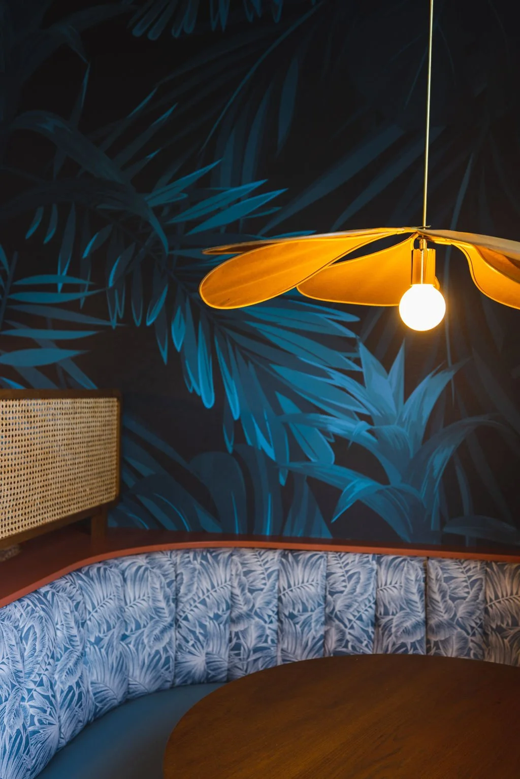 Architectural and interior photography of Emerald Lounge, a stylish restaurant and bar in Richmond, VA. Featuring moody lighting, lush textures, and refined design elements, this shoot highlights the lounge’s unique ambiance, elevated decor.