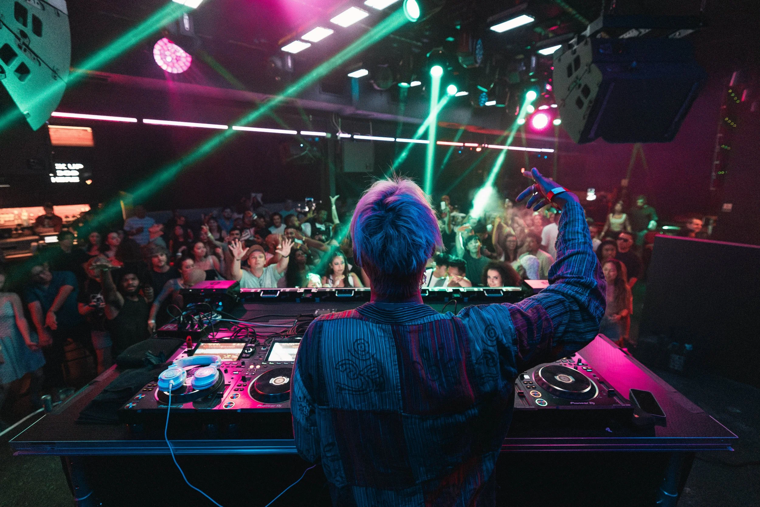 Music Photography of artist Elephante at Ember Music Hall 
