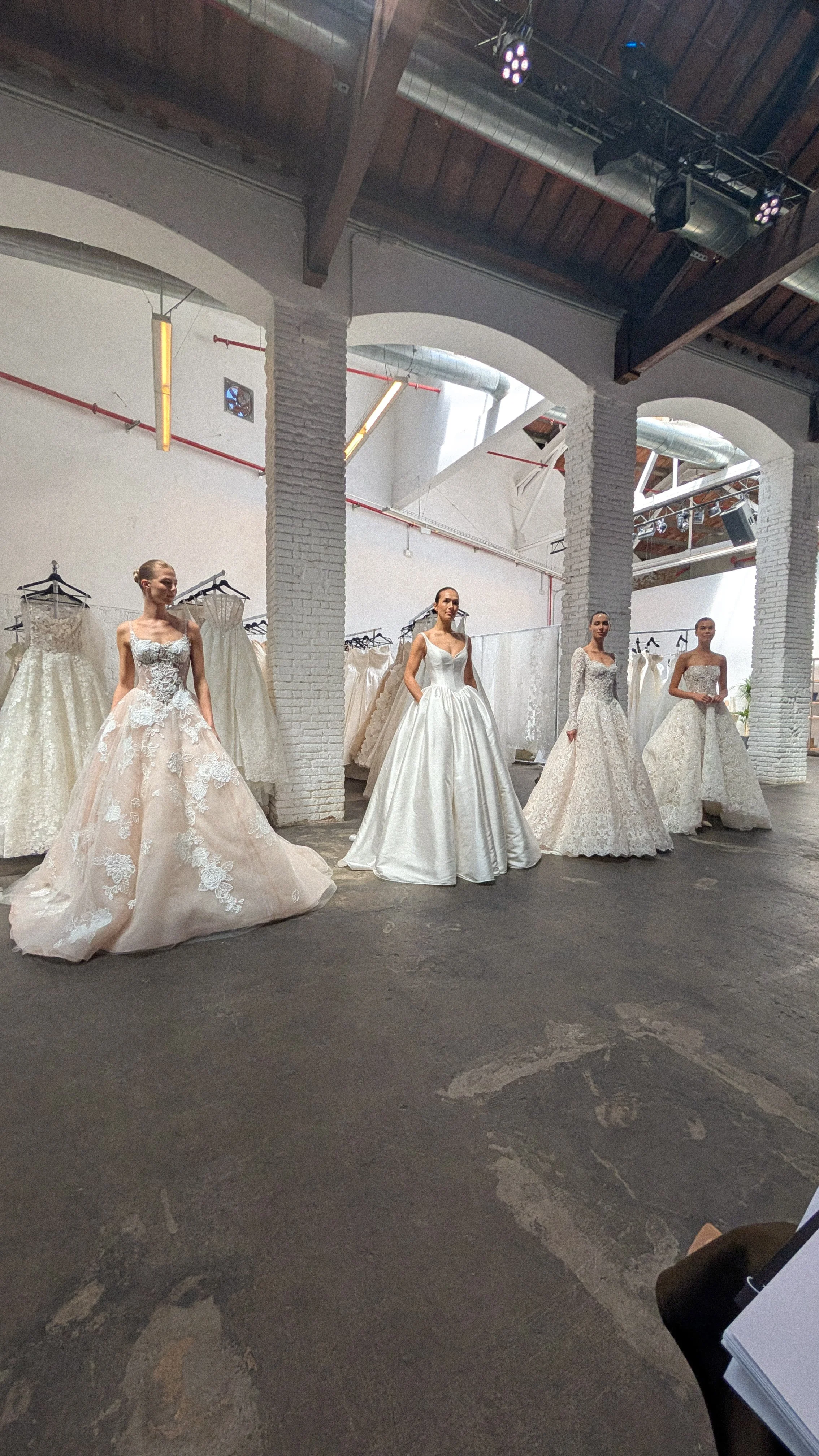 Senstudio wedding gown from the Spring/Summer 2027 Collection featured for the Senstudio Trunk Show at Everly Bridal. The gown showcases sculptural corsetry, refined tailoring, and a modern romantic silhouette.