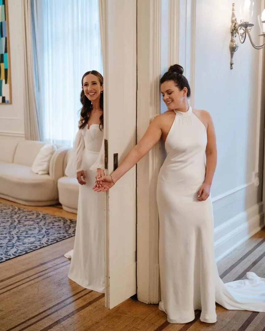 Our talented stylist Tora, had the wonderful opportunity to create stunning looks for both of these beautiful brides. With a shared desire to keep their looks a surprise until the big day, they worked with Tora to collaborate and ensure their styles 