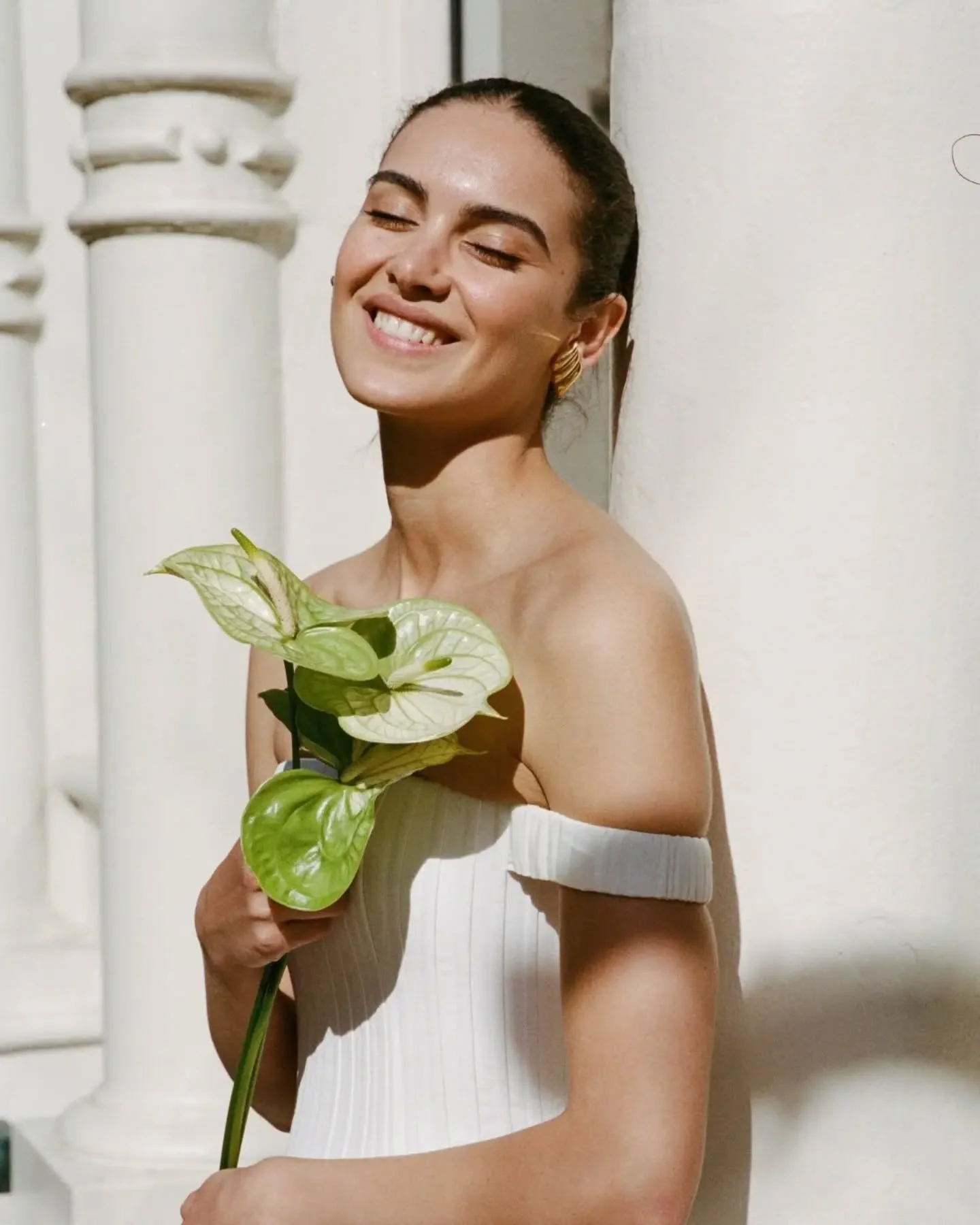 Your appointment just got a little more dangerous ✨ #MWLBridal

Meet Duke by @mwlbride &mdash;visiting our studio for 2 weeks only during our MWL Solenne Collection Trunk Show

A structured corset, delicate lace trim, and a silhouette that does all t