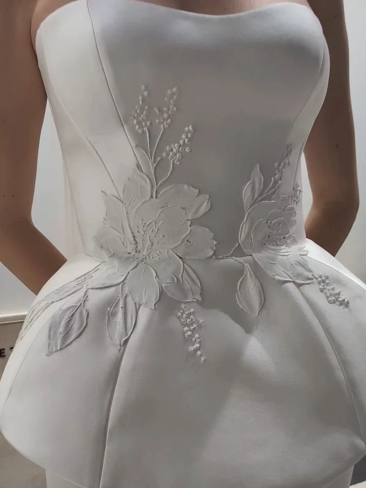 A little romantic. A little unexpected. Completely unforgettable. 🤍

SIERRA corset &times; MINA skirt by @divineatelier has officially arrived.

Sculptural proportions, hand-painted florals and sleek crepe come together in a look that feels equal pa
