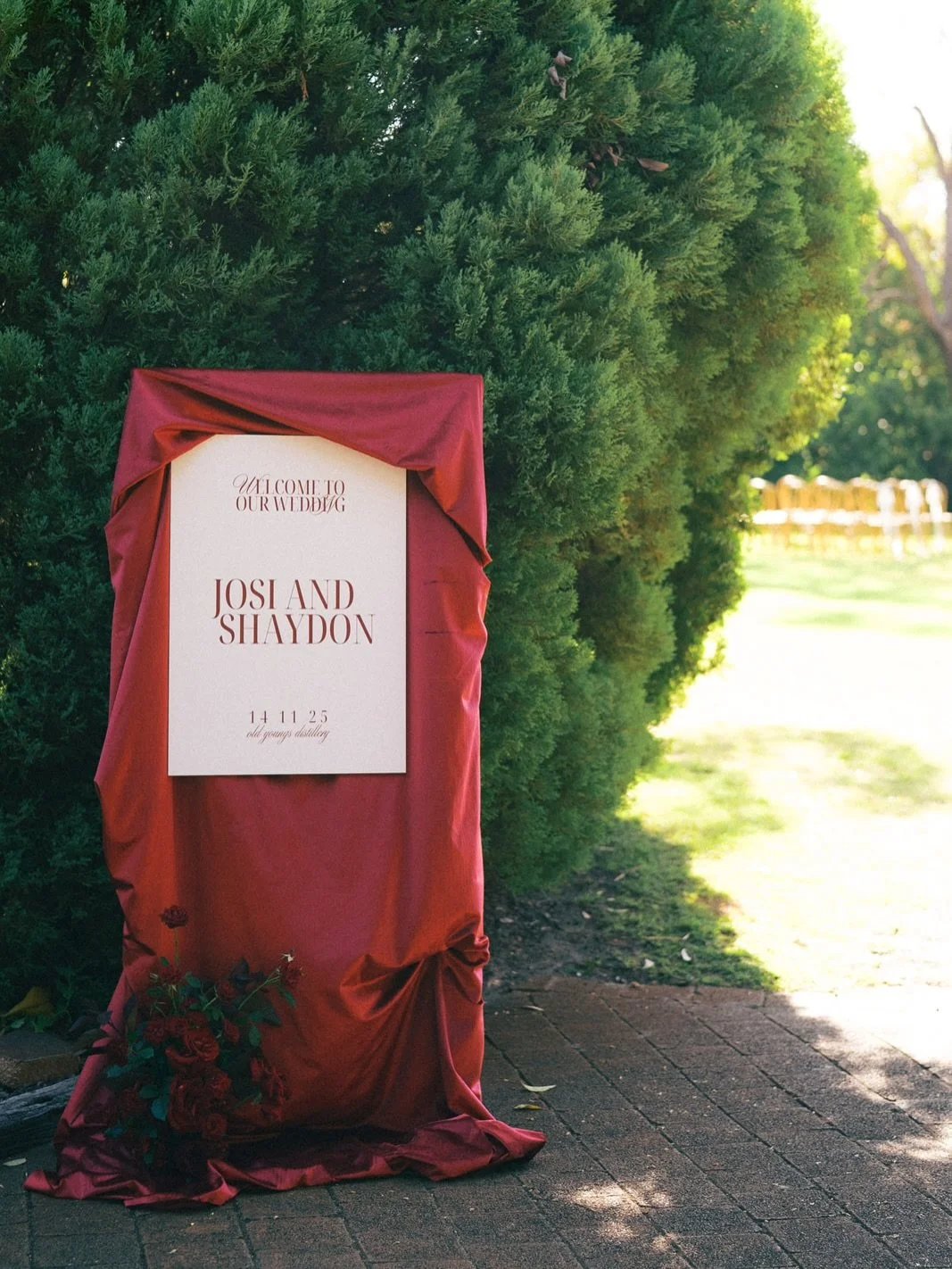 the welcome sign of our dreams for J+S 🥀

designed by us
produced by @blankstudio.wa 
captured by @ringandveil
florals by @sonny_and_willow 
hosted at @oldyoungsweddings