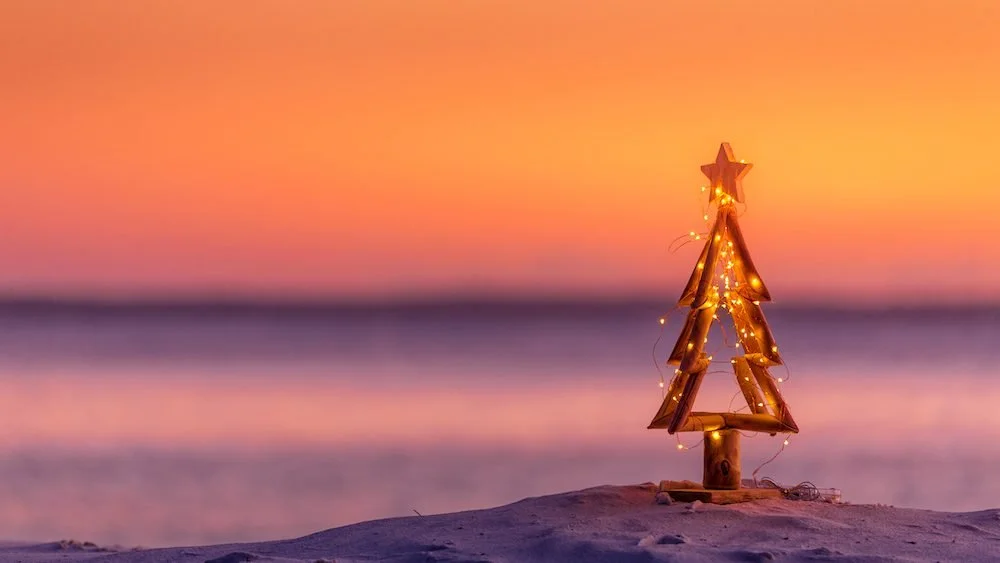 3 Christmas Party Hacks to Keep You Smiling Through Summer!