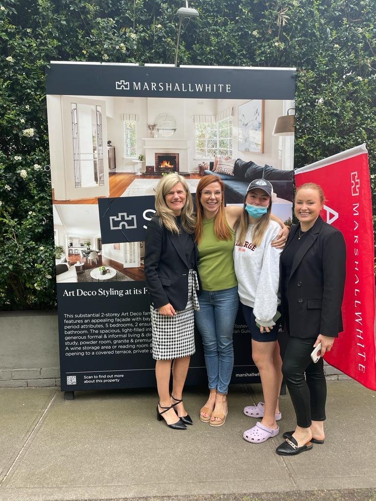      

 
   “Thanks so much Sam.  And big thanks to you for incredible work and tenacity.  You are amazing.  I really appreciate what you did to support us&nbsp;for&nbsp;the&nbsp;sale.”      Sonia R, Camberwell    
 




















  
  



    