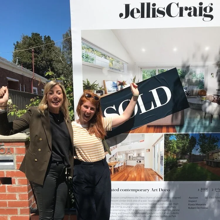      

 
    Couldn’t have done it without you, and couldn’t be happier with the result. Will definitely recommend you to family and friends.       Louise S. Caulfield South   
 




















  
  



     