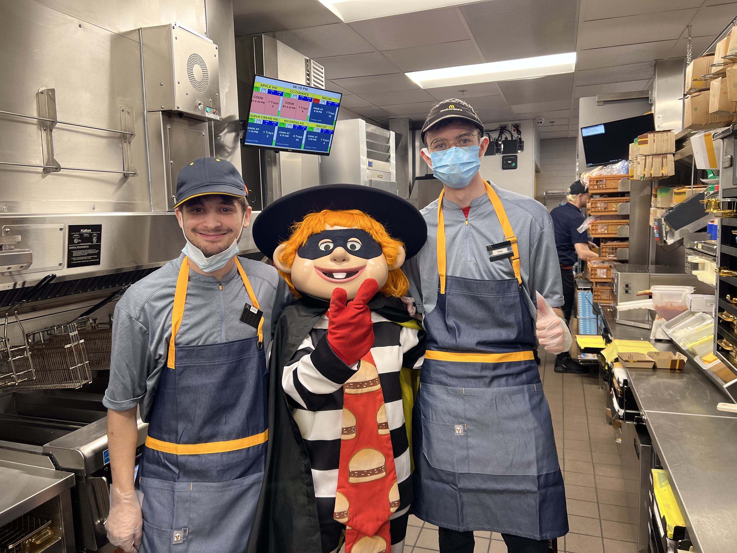 Hamburglar Kitchen Staff.png