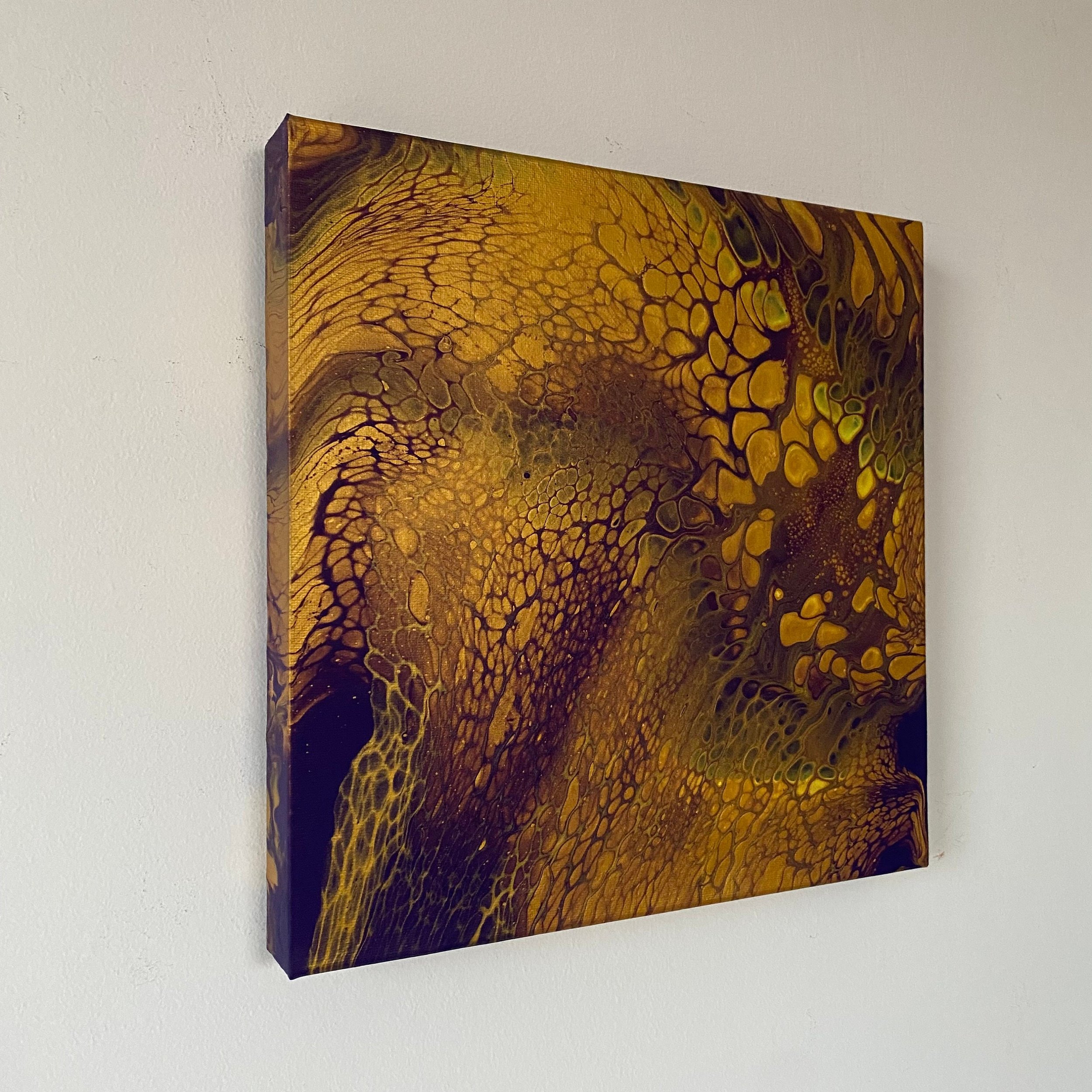 https://i.etsystatic.com/40638684/r/il/f11001/4691083194/il_fullxfull.4691083194_i1m5.jpg