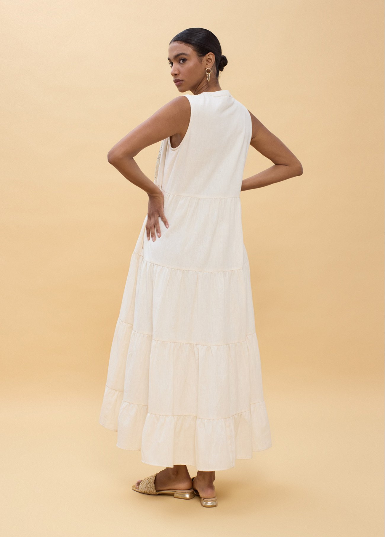 vestido-volantes-loro (1).jpg