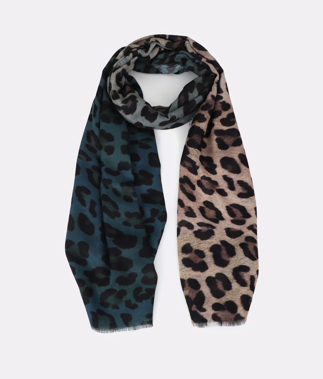 fular-estampado-animal-combinado-lola1.png