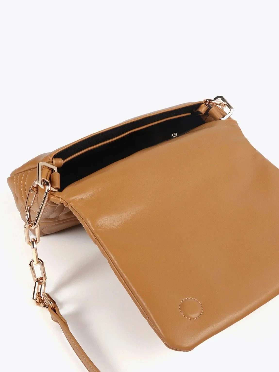 sac-bandouliere-matelasse-a-logo-en-similicuir-avec-sangle-chaine-mixte+%282%29.jpg