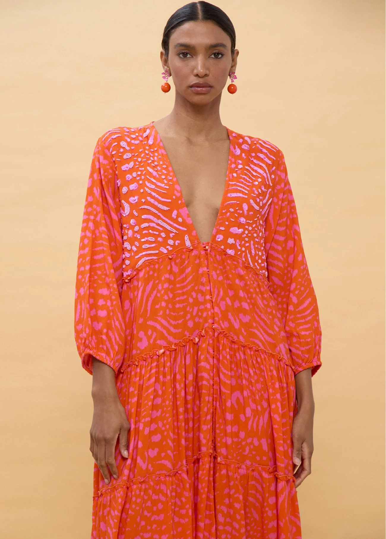 vestido-largo-manga-larga-estampado-manchas (2).jpg