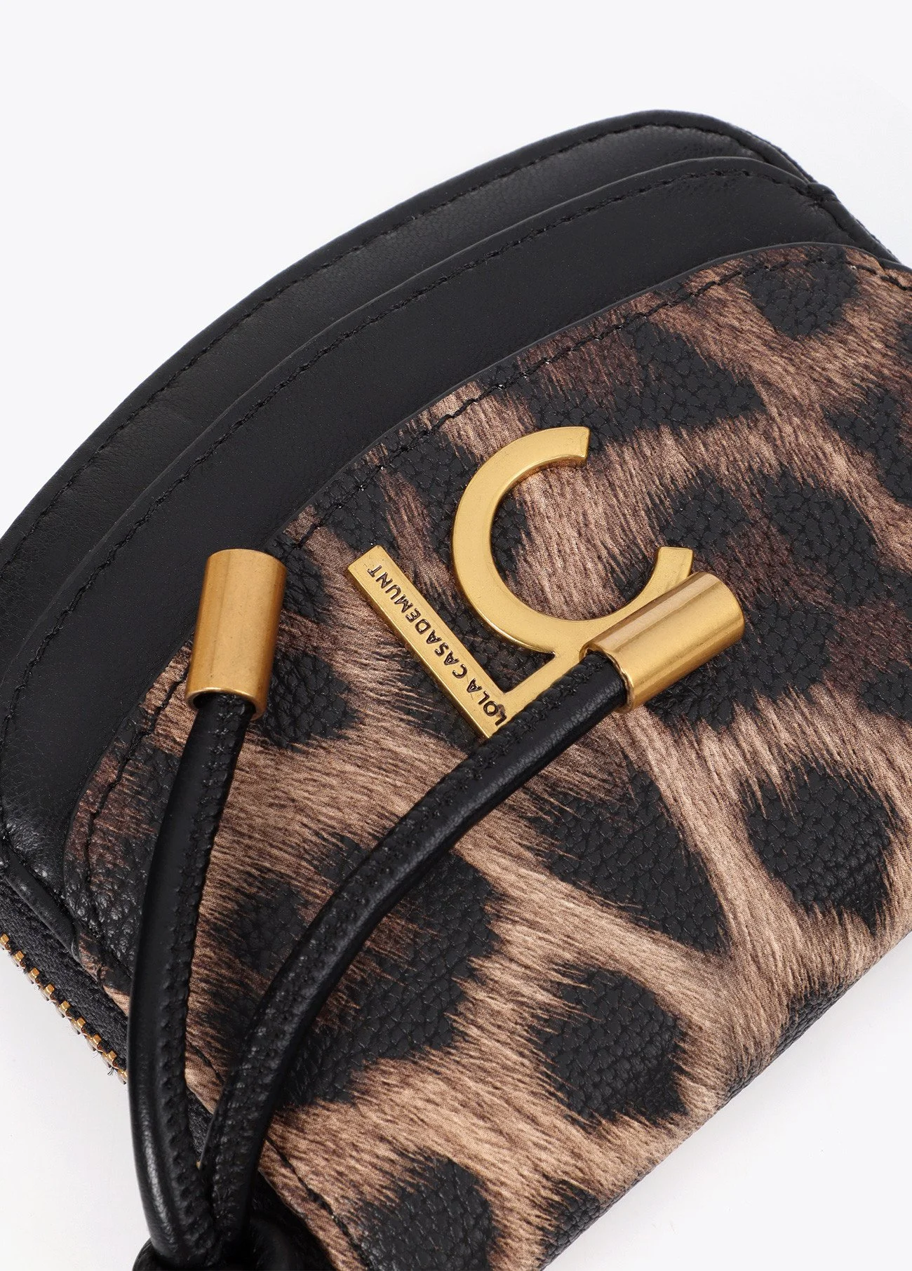 monedero-efecto-piel-animal-print-con-detalles-en-efecto-piel (2).jpg