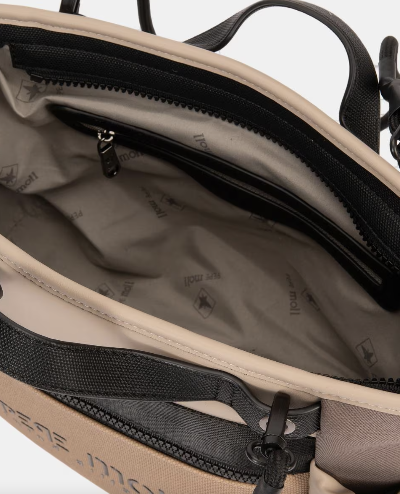 bolso-neopreno-beige-pepe-moll-20251.png