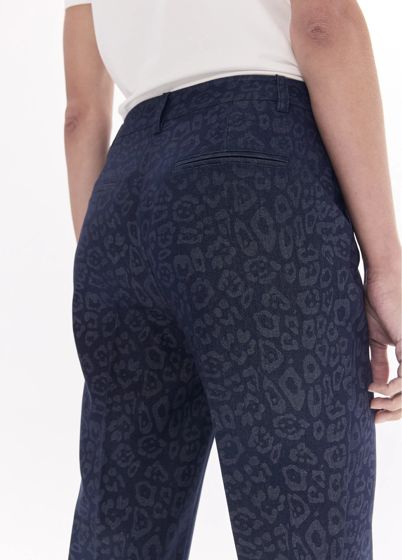 pantalon-campanita-leopardo-azul (2).jpg