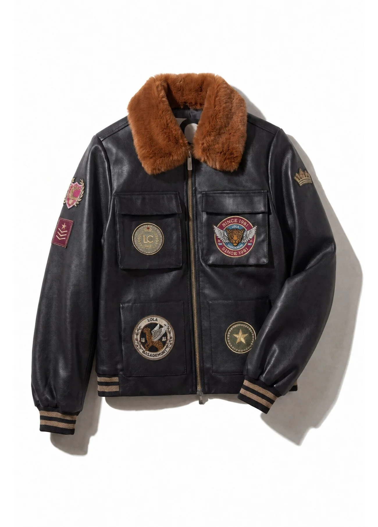 chaqueta-corta-con-cuatro-bolsillos-y-parches (1).jpg