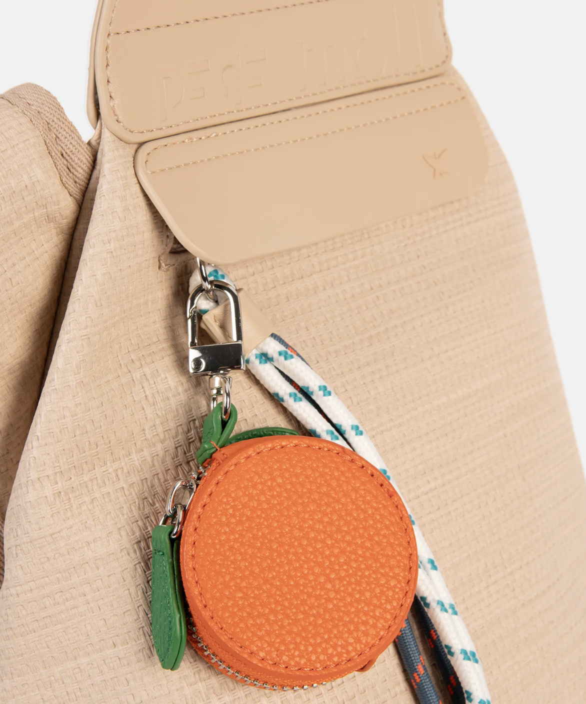 261132-beige-mochila-pm1.png