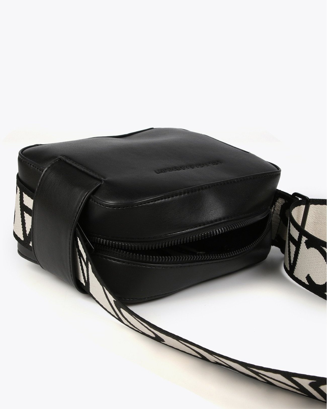 bandolera-camera-bag-con-asas-logotipadas+%282%29.jpg