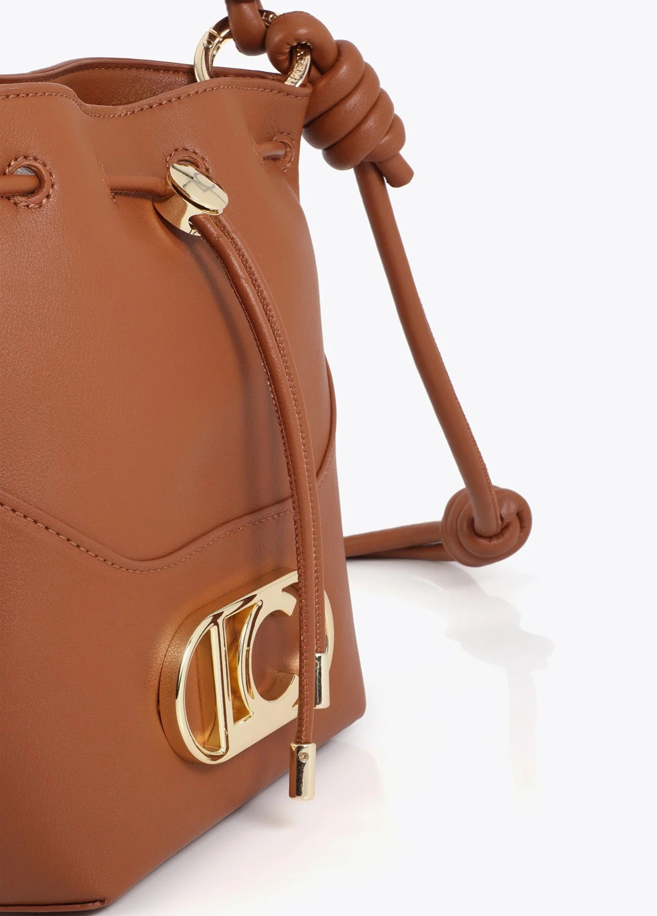 bolso-asa-nudos-tipo-judas-pieza-inferior (1).jpg