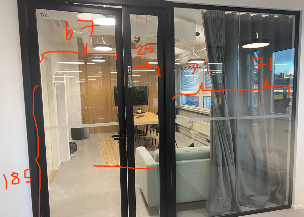 Original meeting room + measurements