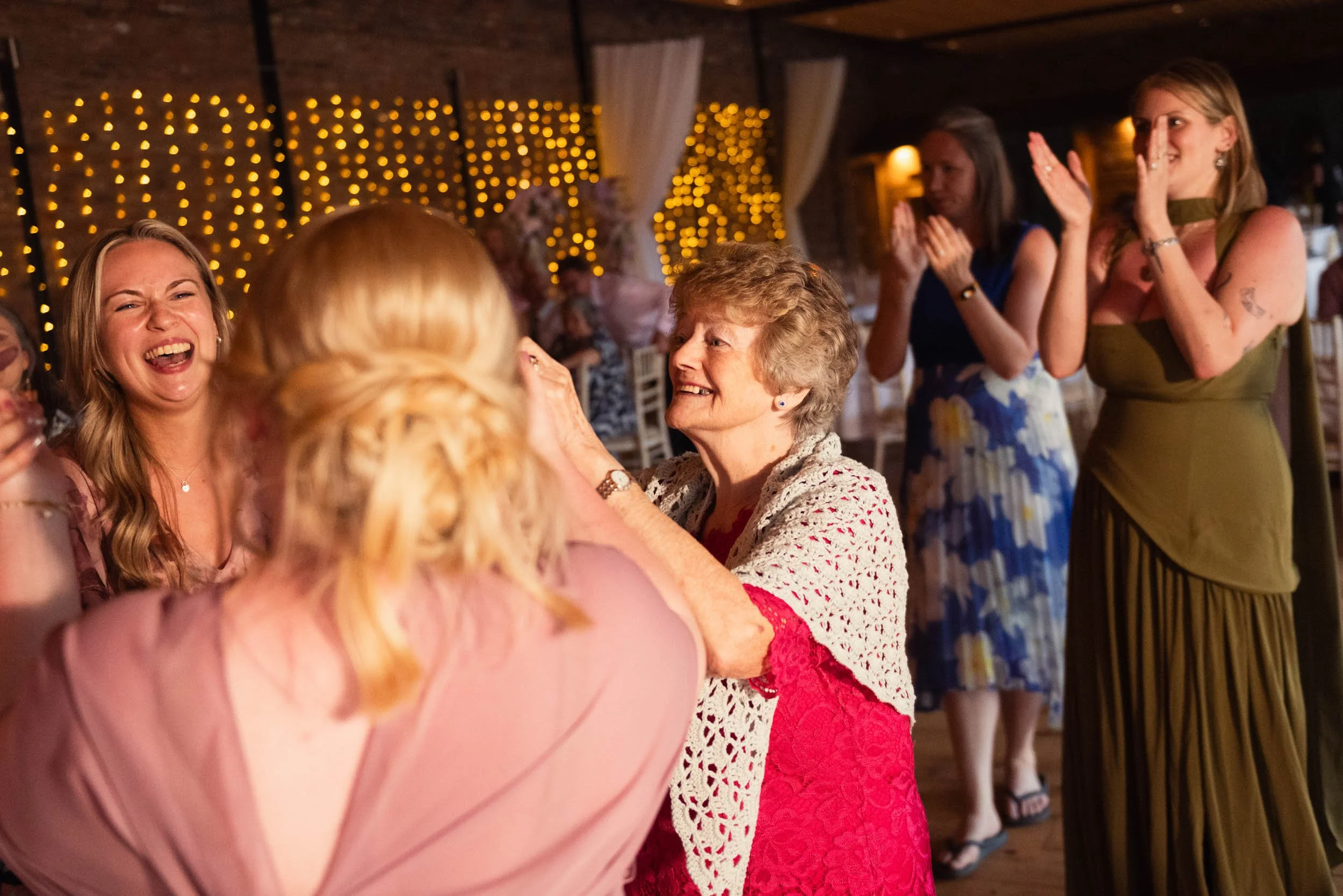 Norton Fields Barn Wedding Photography - AJTImages